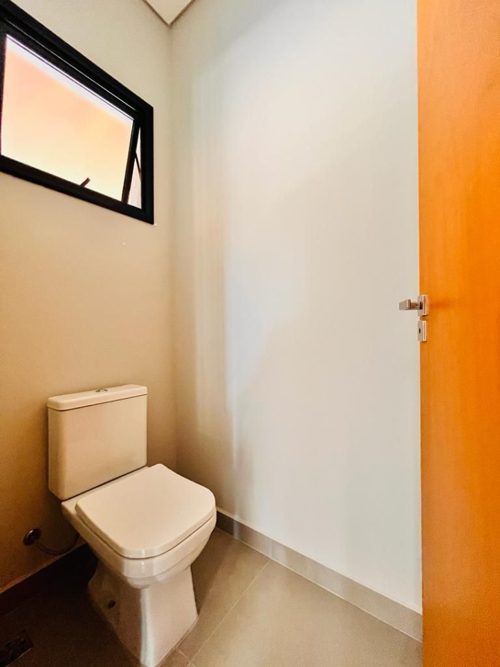 Casa à venda com 4 quartos, 221m² - Foto 10