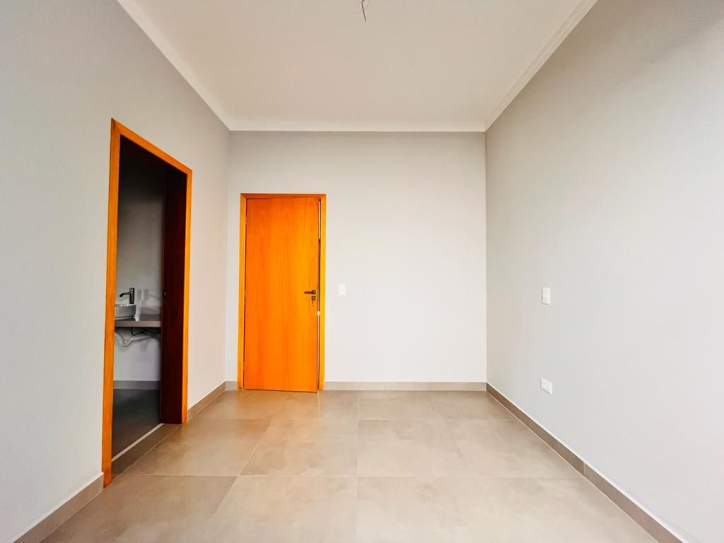 Casa à venda com 4 quartos, 221m² - Foto 13