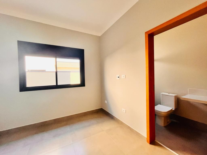 Casa à venda com 4 quartos, 221m² - Foto 19