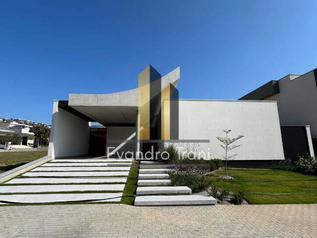 #CA0398 - Casa para Venda em São José dos Campos - SP