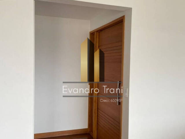 Apartamento para Venda em São José dos Campos - 4