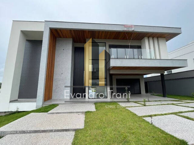 Casa para Venda em São José dos Campos - 2