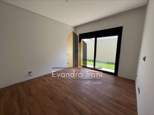 Casa para Venda em São José dos Campos - 5