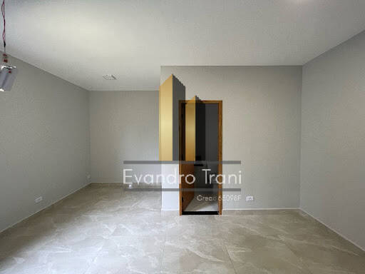 Casa à venda com 3 quartos, 160m² - Foto 2