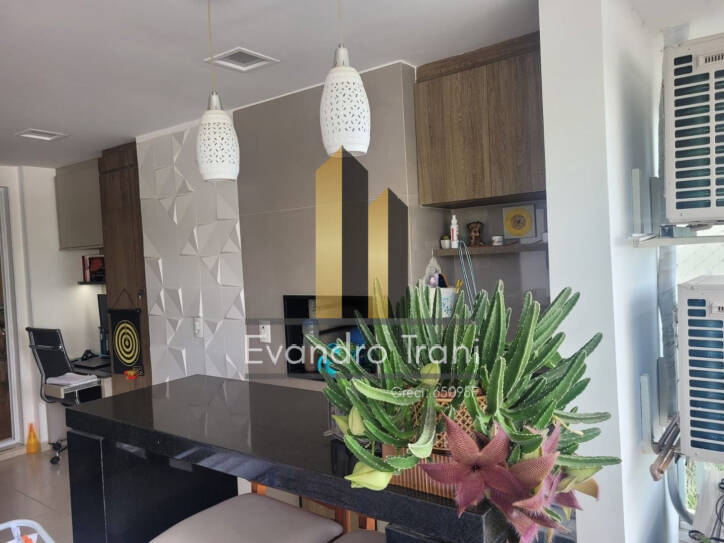 Apartamento à venda com 3 quartos, 125m² - Foto 3