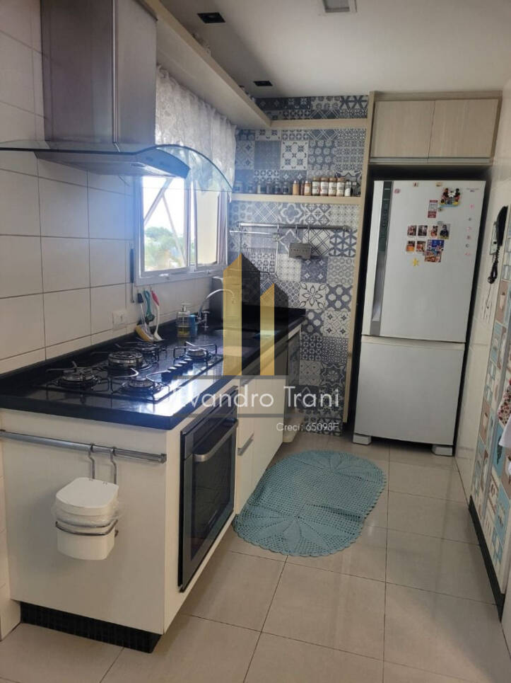 Apartamento à venda com 3 quartos, 125m² - Foto 5