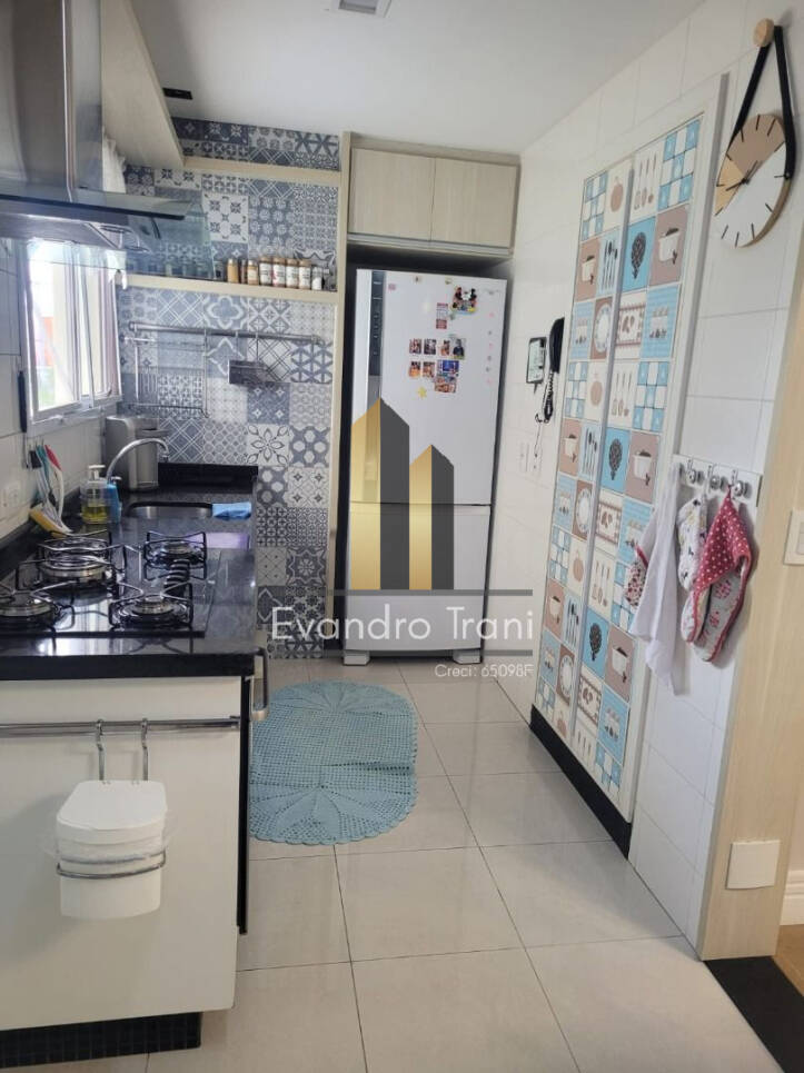 Apartamento à venda com 3 quartos, 125m² - Foto 33