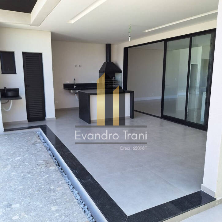 Casa à venda com 3 quartos, 270m² - Foto 5