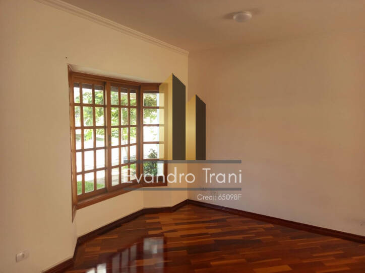 Casa à venda com 3 quartos, 138m² - Foto 4