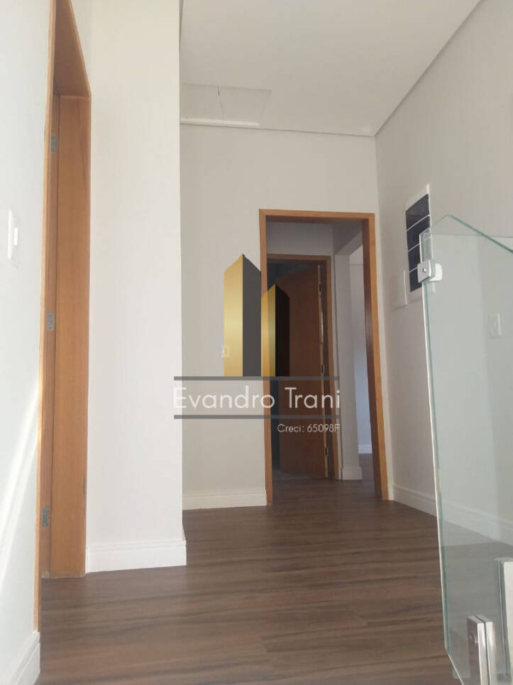 Casa à venda com 4 quartos, 235m² - Foto 18