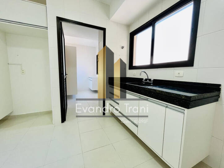 Apartamento à venda com 4 quartos, 157m² - Foto 31