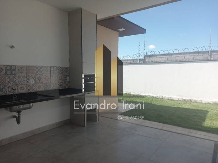 Casa à venda com 3 quartos, 159m² - Foto 7