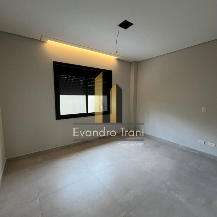 Casa à venda com 5 quartos, 360m² - Foto 3