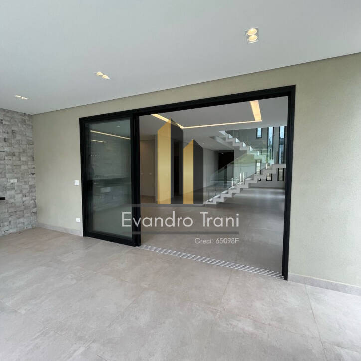 Casa à venda com 5 quartos, 360m² - Foto 13