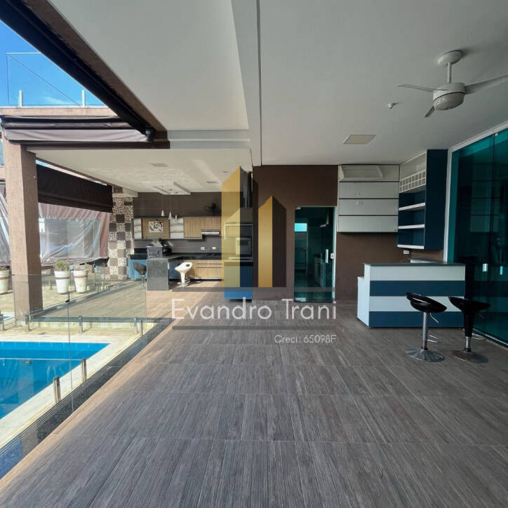 Casa à venda com 4 quartos, 565m² - Foto 9