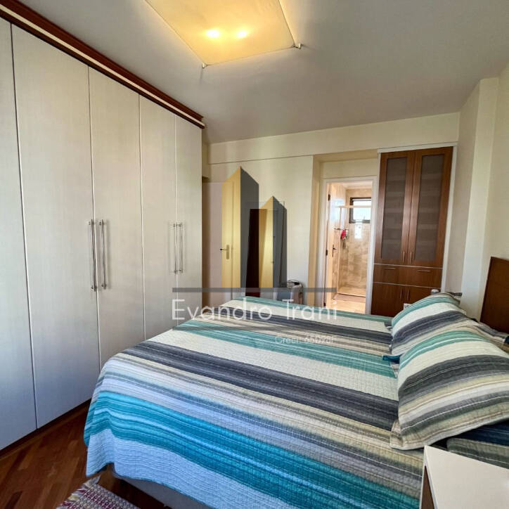 Apartamento à venda com 4 quartos, 144m² - Foto 11