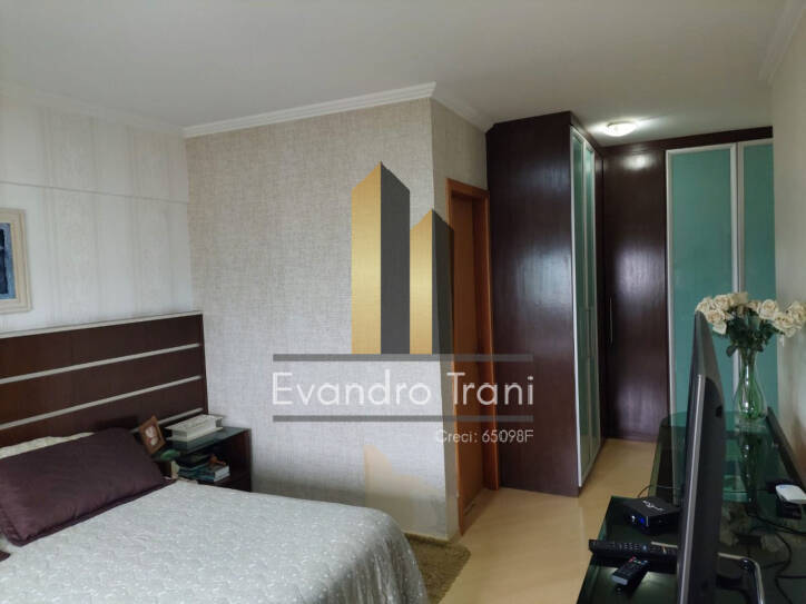 Apartamento à venda com 4 quartos, 208m² - Foto 22