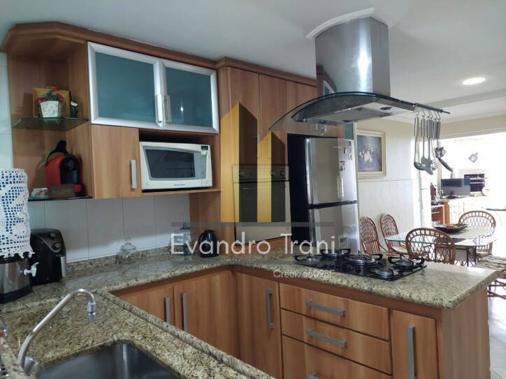 Apartamento à venda com 4 quartos, 208m² - Foto 27