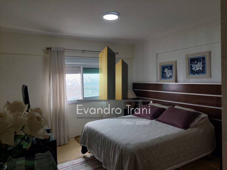 Apartamento à venda com 4 quartos, 208m² - Foto 31