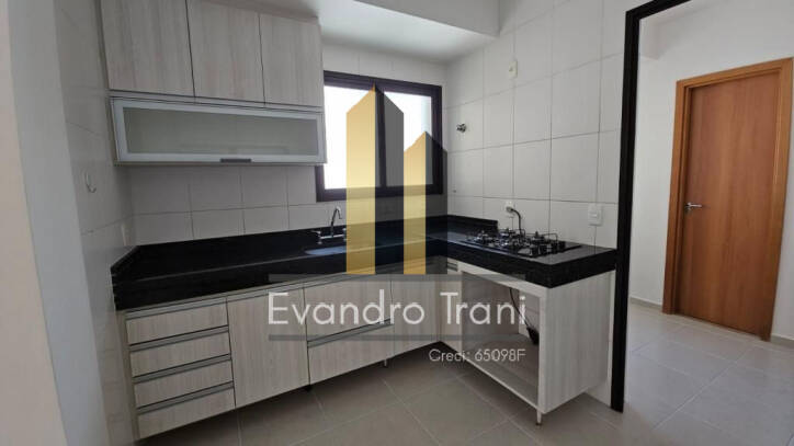 Apartamento à venda com 4 quartos, 118m² - Foto 8