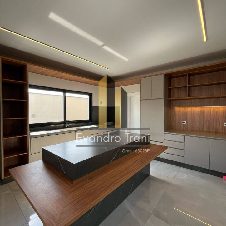 Casa à venda com 4 quartos, 520m² - Foto 10