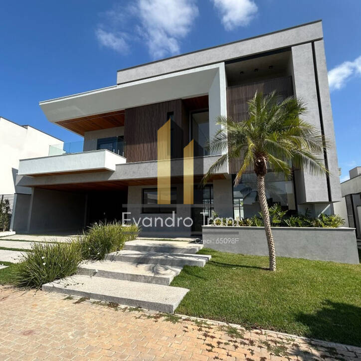 Casa à venda com 4 quartos, 412m² - Foto 2