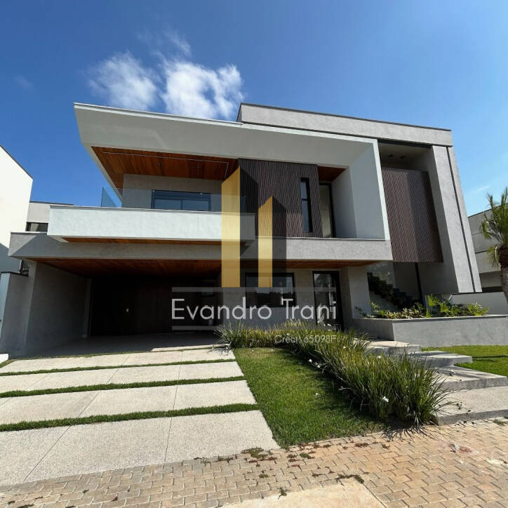 Casa à venda com 4 quartos, 412m² - Foto 1