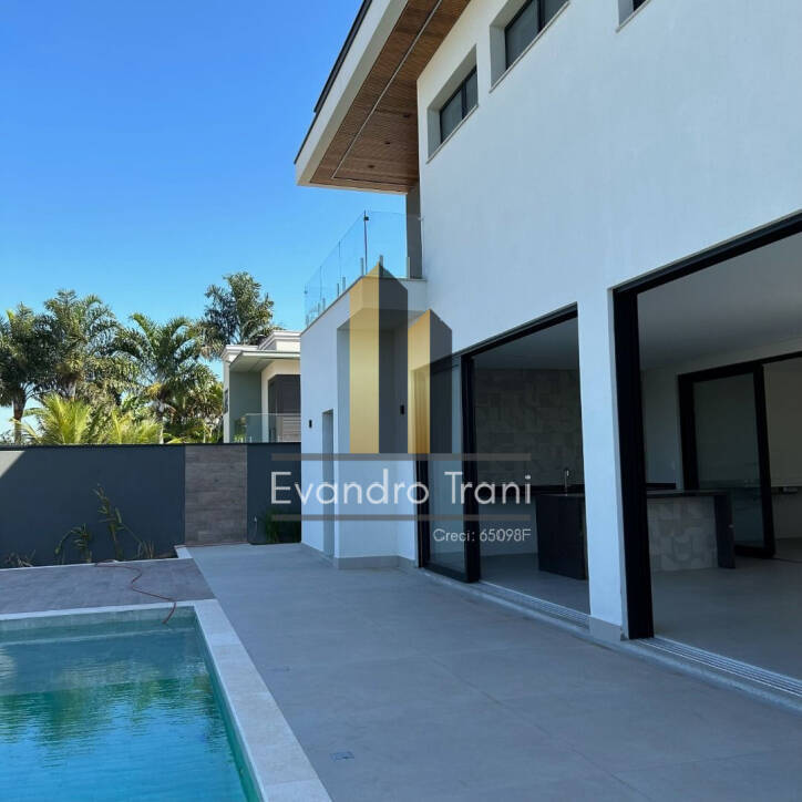 Casa à venda com 4 quartos, 530m² - Foto 10