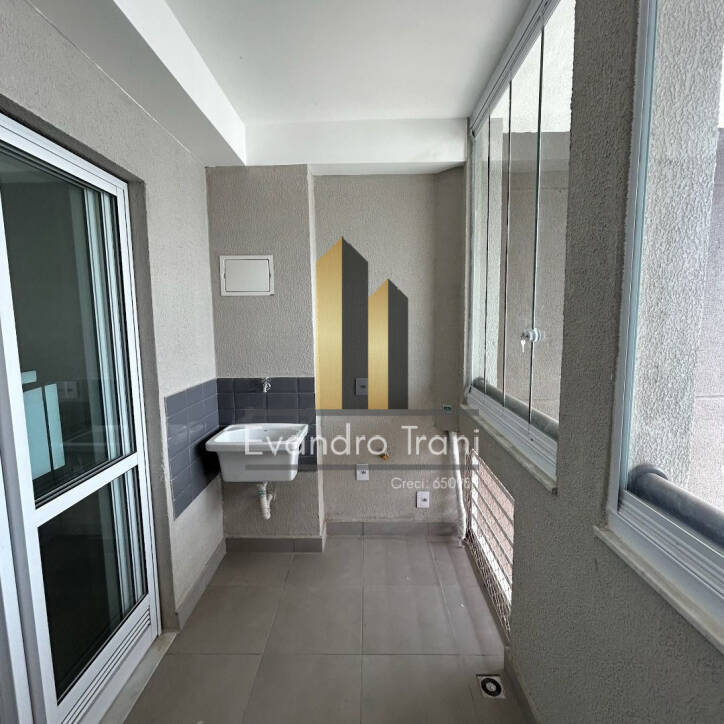 Apartamento à venda com 2 quartos, 55m² - Foto 2