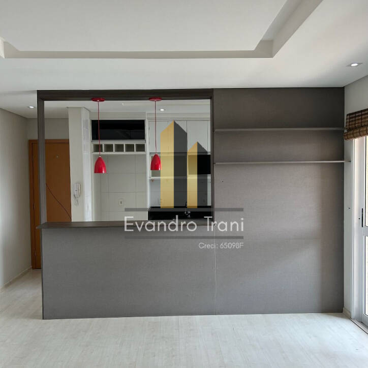 Apartamento à venda com 3 quartos, 80m² - Foto 2