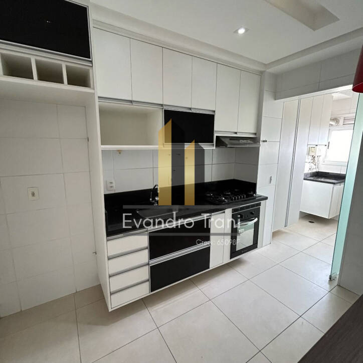 Apartamento à venda com 3 quartos, 80m² - Foto 7