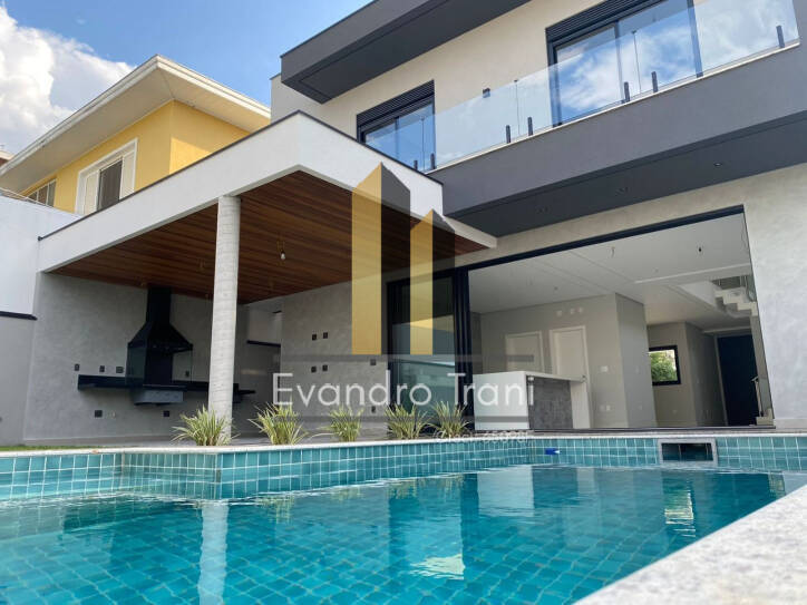 Casa à venda com 4 quartos, 349m² - Foto 3