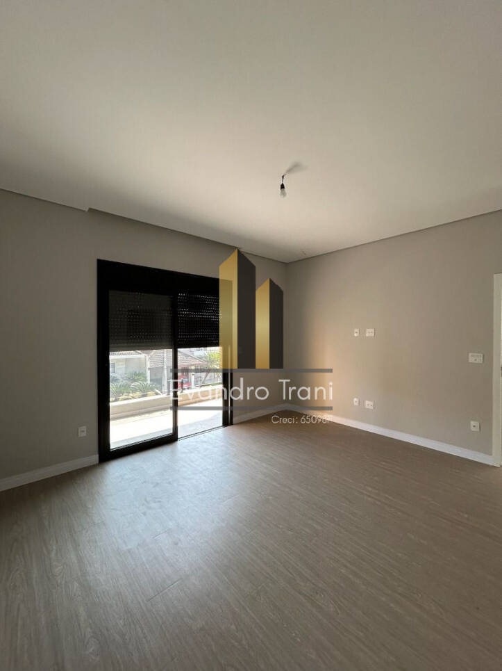 Casa à venda com 4 quartos, 349m² - Foto 11