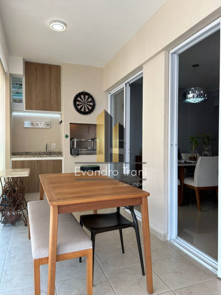 Apartamento à venda com 3 quartos, 129m² - Foto 2