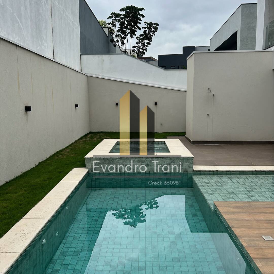 Casa à venda com 3 quartos, 353m² - Foto 18