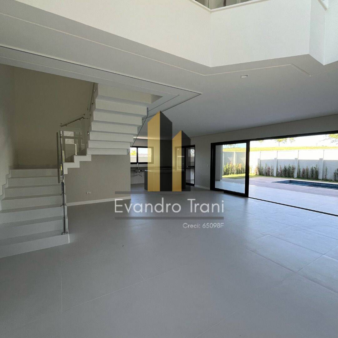 Casa à venda com 5 quartos, 397m² - Foto 8