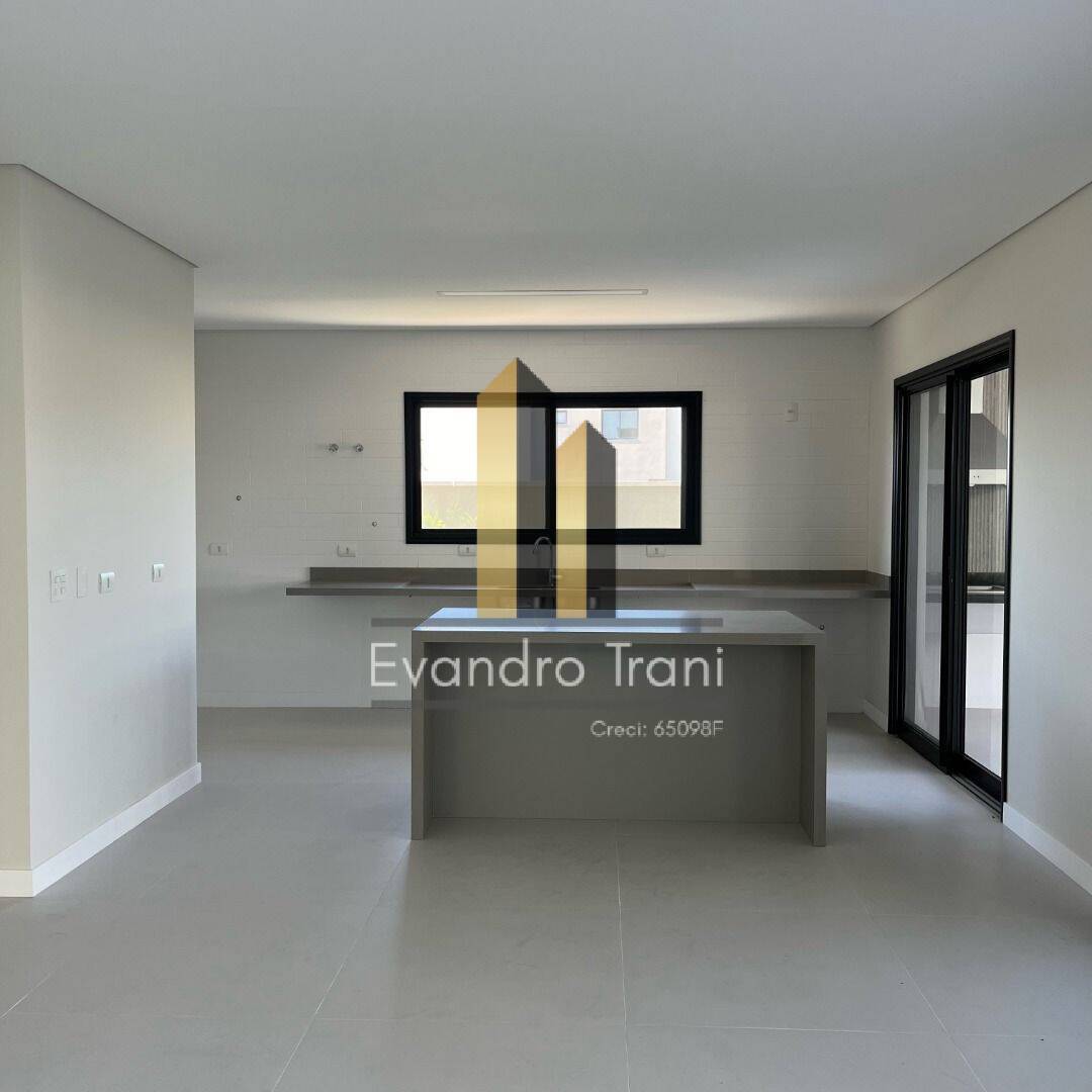 Casa à venda com 5 quartos, 397m² - Foto 10