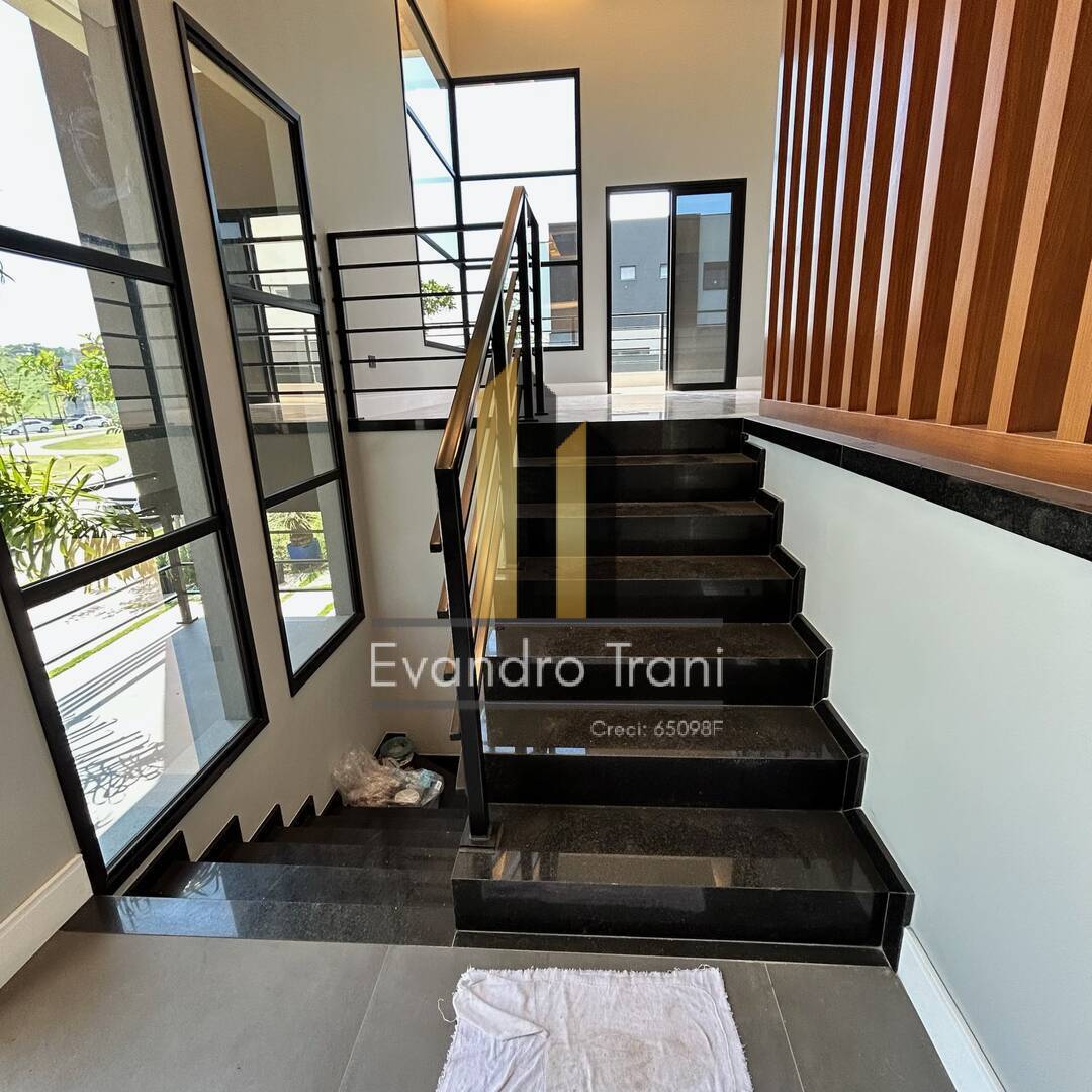 Casa à venda com 3 quartos, 290m² - Foto 13