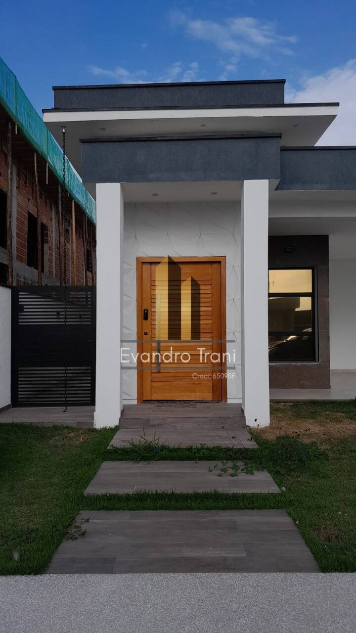 Casa à venda com 3 quartos, 260m² - Foto 7