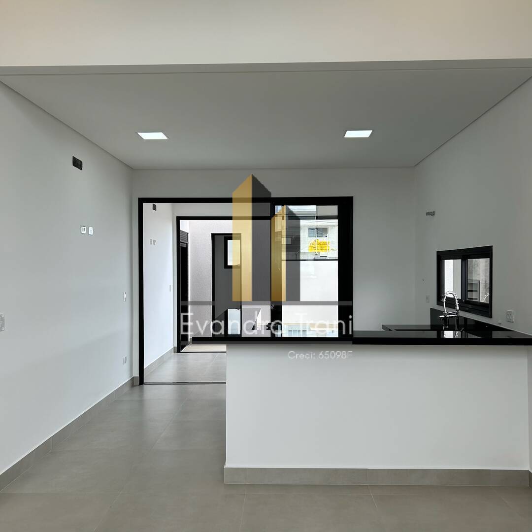 Casa à venda com 3 quartos, 275m² - Foto 5