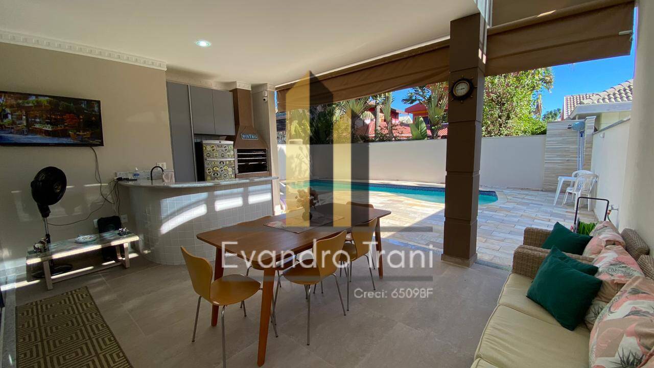 Casa à venda com 5 quartos, 360m² - Foto 12