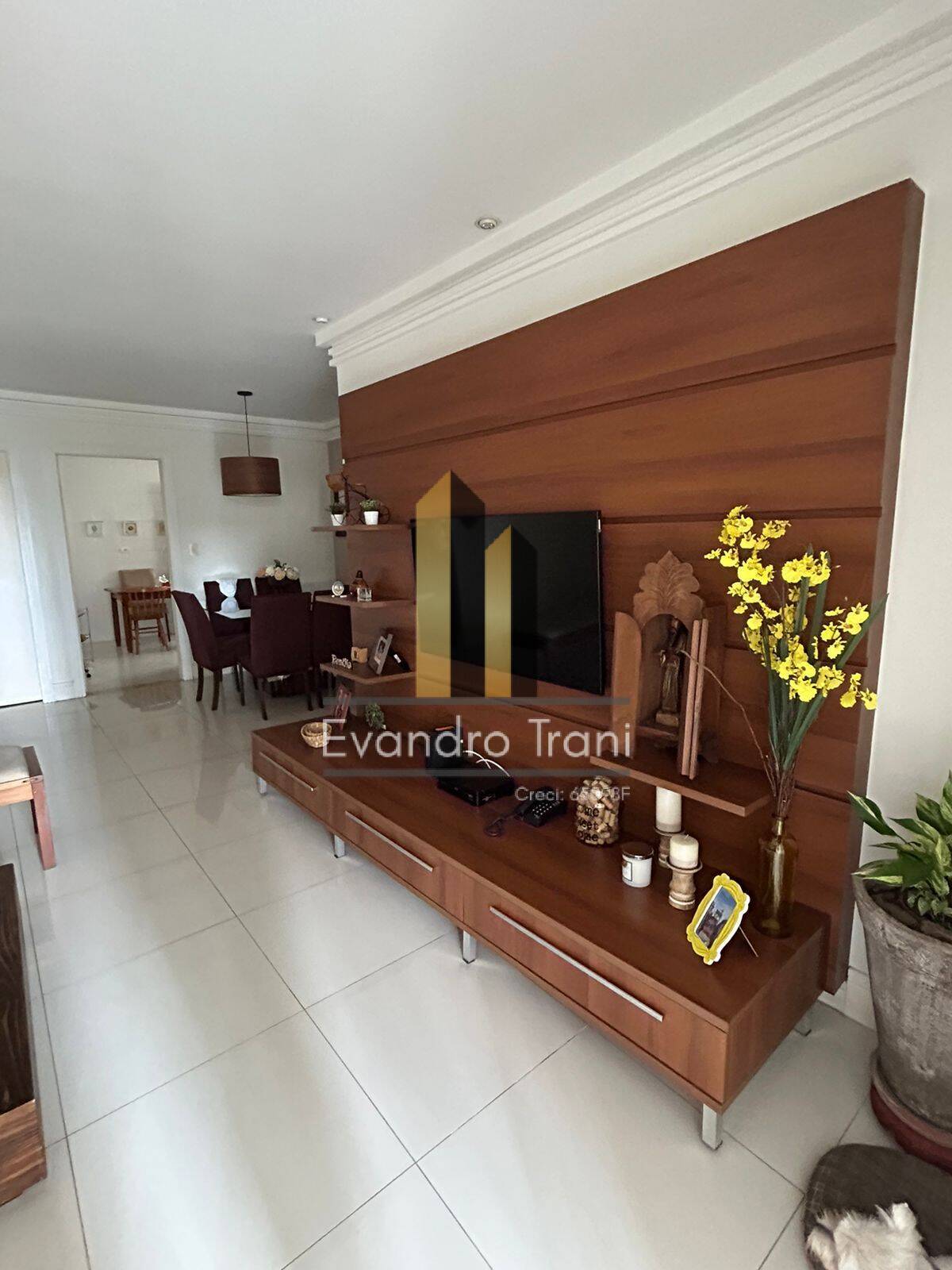 Apartamento à venda com 4 quartos, 144m² - Foto 3