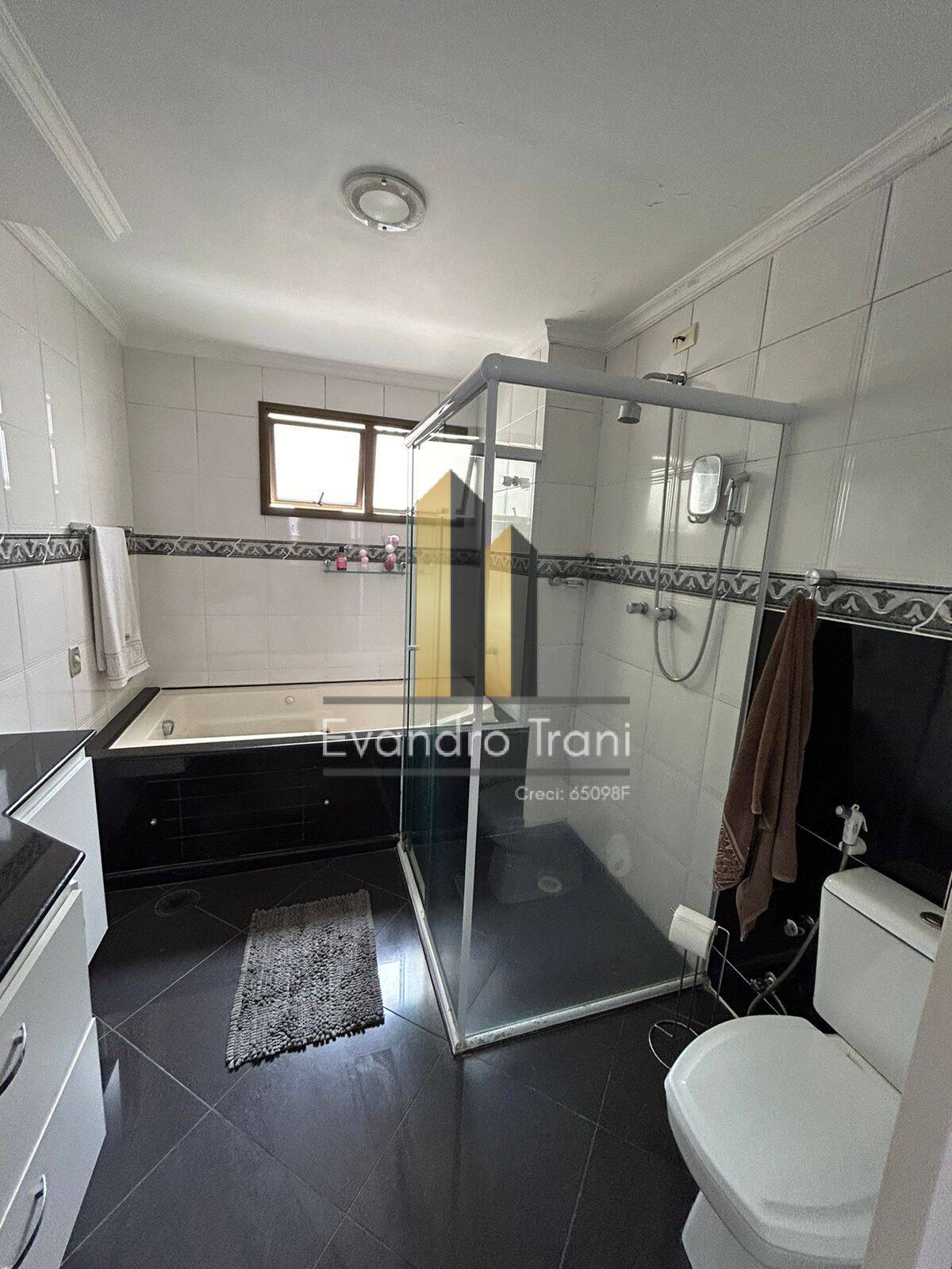 Apartamento à venda com 4 quartos, 144m² - Foto 12