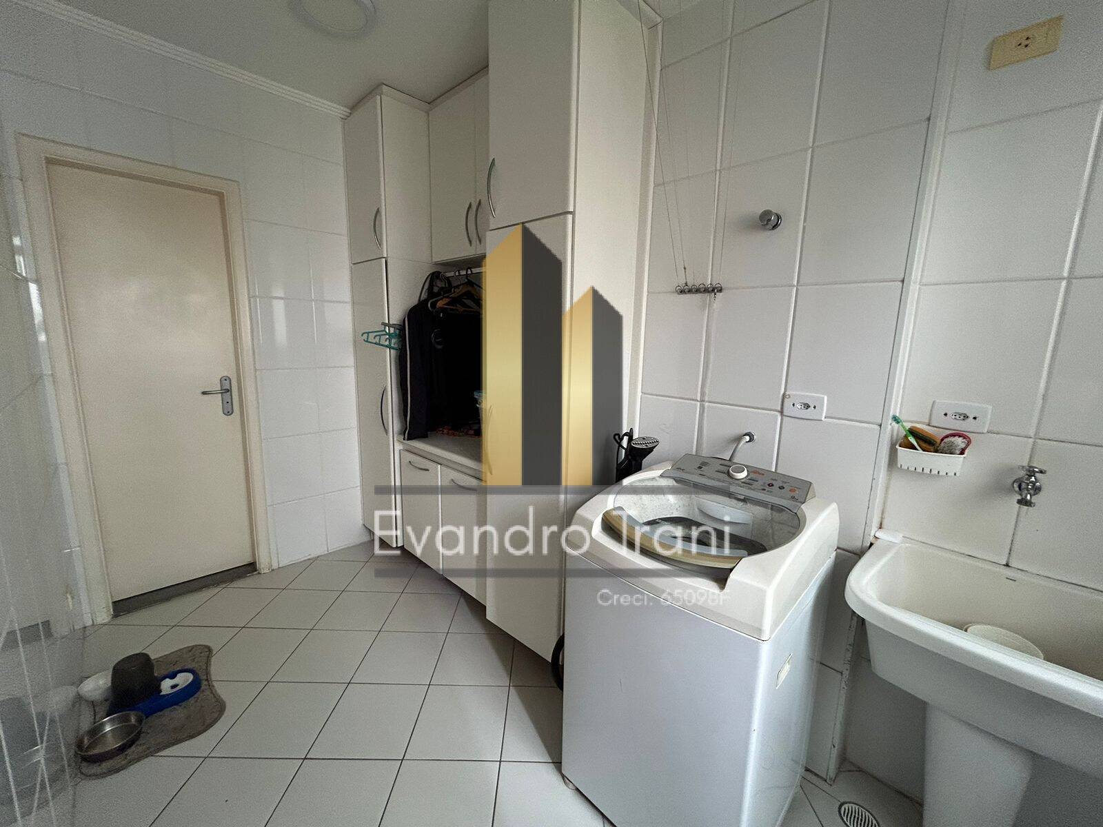 Apartamento à venda com 4 quartos, 144m² - Foto 18