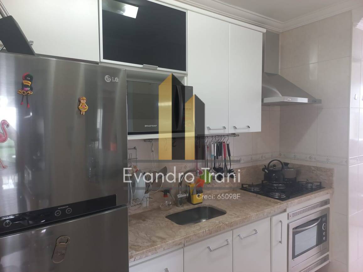 Apartamento à venda com 3 quartos, 77m² - Foto 20