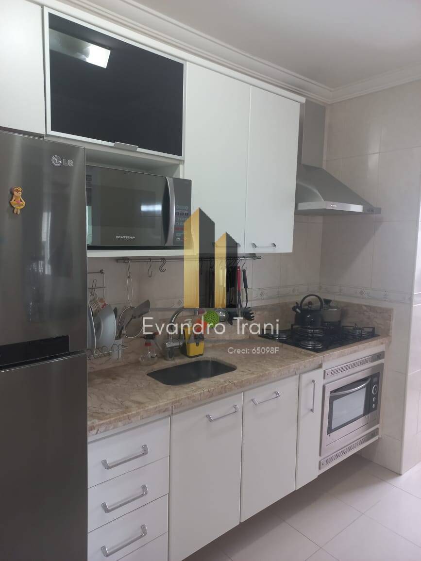 Apartamento à venda com 3 quartos, 77m² - Foto 21