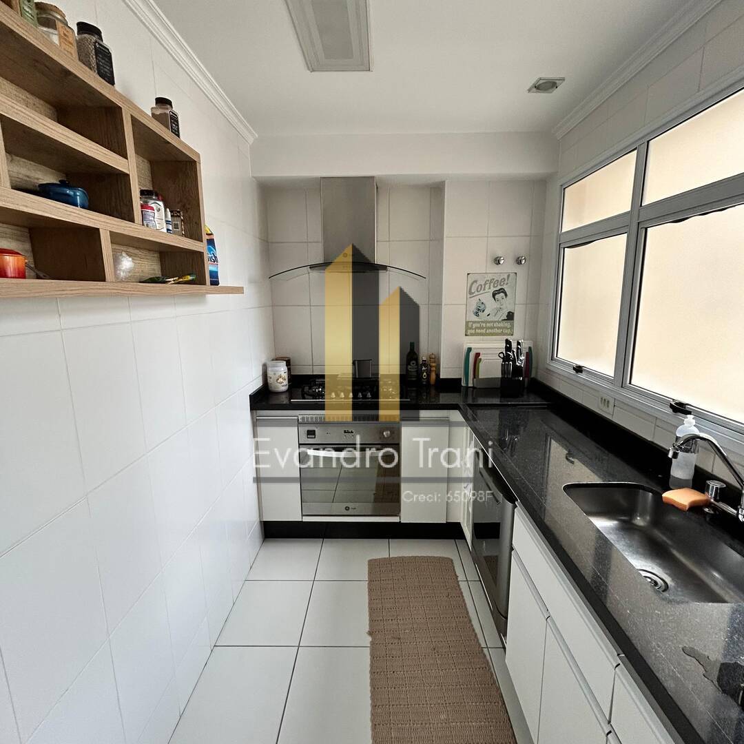 Apartamento à venda com 4 quartos, 157m² - Foto 19