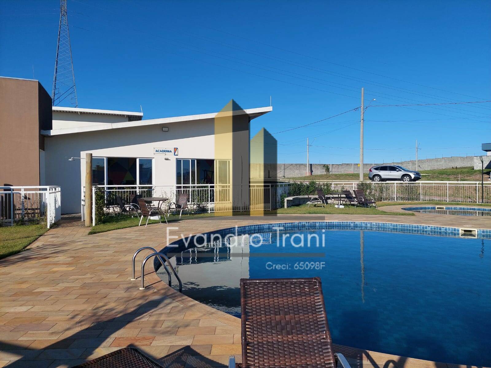 Casa à venda com 4 quartos, 246m² - Foto 12
