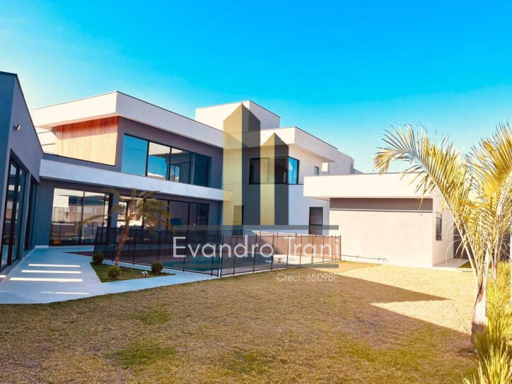 Casa à venda com 4 quartos, 374m² - Foto 4