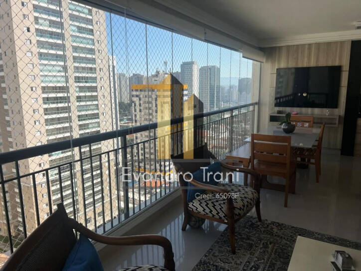 Apartamento à venda com 3 quartos, 194m² - Foto 6